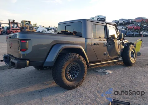2021 Jeep Gladiator Mojave 4X4 z USA, uszkodzony, nr VIN 1C6JJTEGXML573329